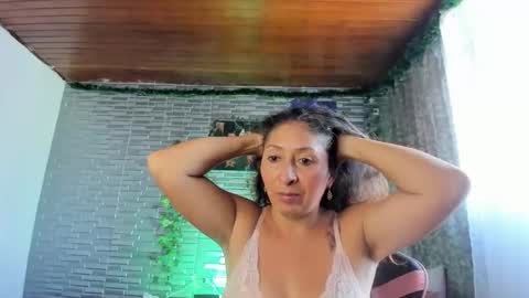 violet online show from October 2025 03:30:02 PM