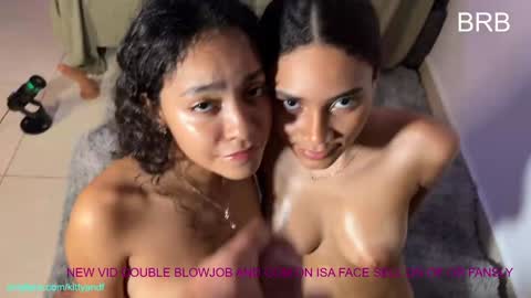 Kitty black hair 19 years Isa red hair18 years John 21 years online show from December 2024 04:28:01 PM