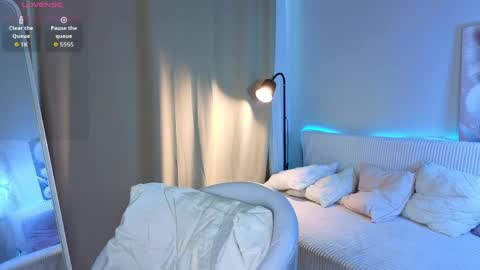 Allison online show from April 2026 06:19:01 AM