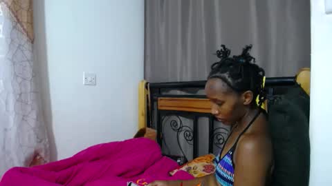 Snapshot of kittyfay_ chatting on April 2026 07:58:01 PM Fay online show from April 2026 07:58:01 PM