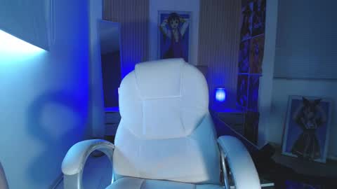 kittyhouse_hs online show from December 2025 09:21:02 PM