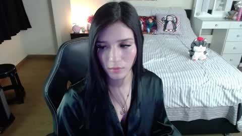 Isabel online show from February 2026 12:26:02 AM