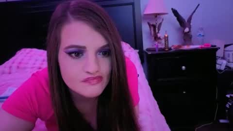 Snapshot of kittykat_1999 chatting on February 2026 08:10:02 PM kittykat 1999 online show from February 2026 08:10:02 PM