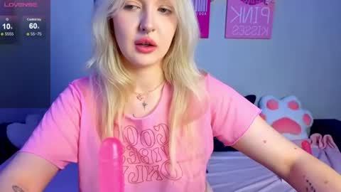 kittykendall online show from June 2026 06:45:02 PM