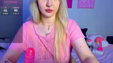 kittykendall online show from June 2026 06:25:02 PM