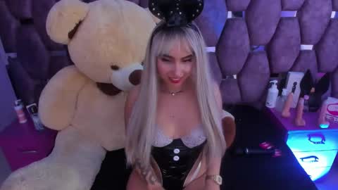 kittylovely  online show from March 2025 04:41:02 AM