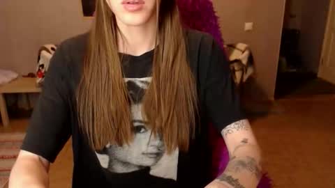 KittyloveMoon online show from March 2026 07:37:01 PM