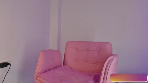 Snapshot of kittymyers_ chatting on May 2026 01:38:01 PM kittymyers_ online show from May 2026 01:38:01 PM
