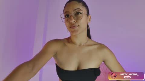 Snapshot of kittymyers_ chatting on May 2026 02:25:01 PM kittymyers_ online show from May 2026 02:25:01 PM