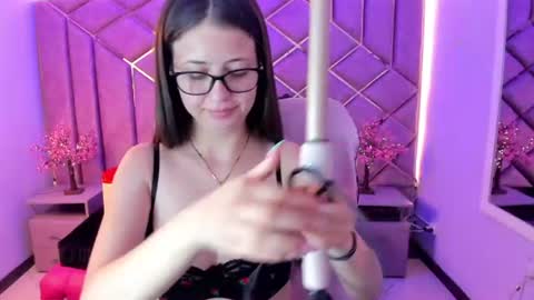 Snapshot of kittypinky01 chatting on July 2026 02:36:01 PM Sarah online show from July 2026 02:36:01 PM