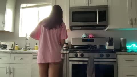 kittypurr79 online show from April 2026 11:09:01 PM