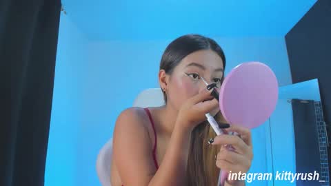 kitty online show from February 2026 11:42:02 PM