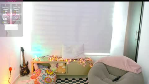 Snapshot of kittytimberlake chatting on June 2026 07:22:02 PM K I T T Y online show from June 2026 07:22:02 PM