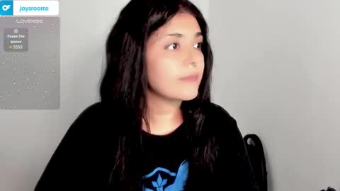 Kitty Trixy online show from December 2025 09:45:01 PM