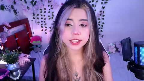 Kittyuwu  online show from March 2026 12:28:01 AM