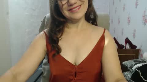 KittyyBeauty online show from November 2025 06:52:01 AM
