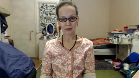 KiuminBerry online show from December 2024 12:55:02 PM