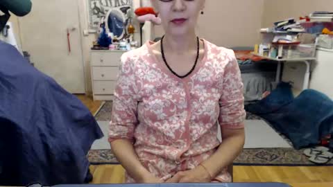 KiuminBerry online show from March 2025 09:51:02 AM