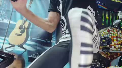 Snapshot of kiveuxmakeu chatting on September 2025 05:25:01 PM kiveuxmakeu online show from September 2025 05:25:01 PM