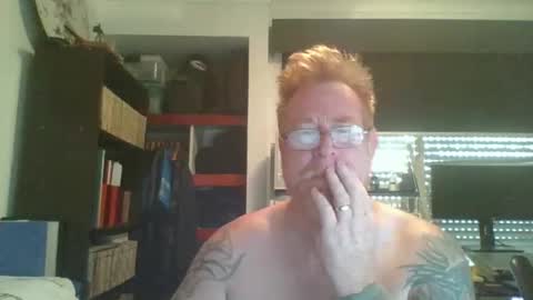 Snapshot of kiwi_boss61 chatting on February 2026 01:25:02 AM kiwi_boss61 online show from February 2026 01:25:02 AM