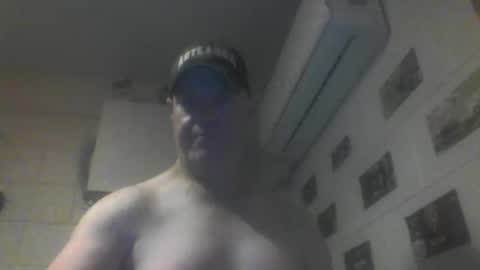 kiwiguy19773 online show from March 2026 09:42:01 AM
