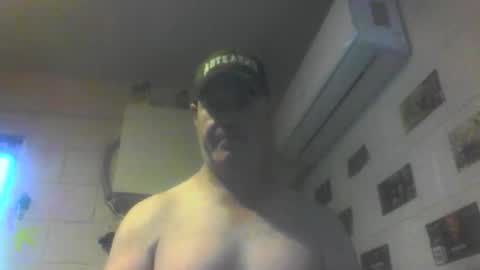 kiwiguy19773 online show from March 2026 07:26:01 PM