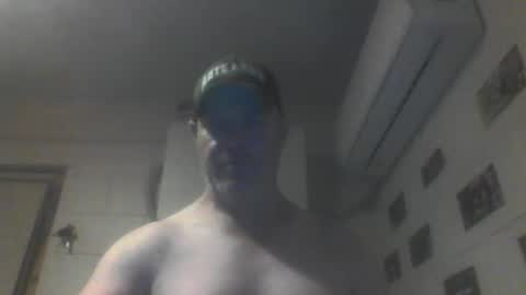 kiwiguy19773 online show from April 2026 08:34:02 AM