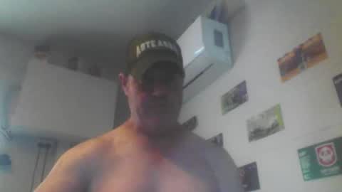 Snapshot of kiwiguy19773 chatting on May 2026 01:01:01 AM kiwiguy19773 online show from May 2026 01:01:01 AM