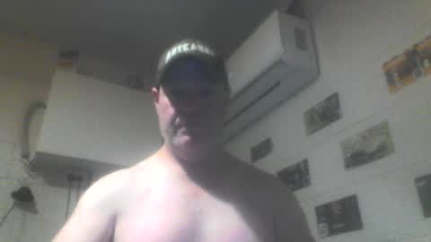 Snapshot of kiwiguy19773 chatting on July 2026 07:24:02 AM kiwiguy19773 online show from July 2026 07:24:02 AM