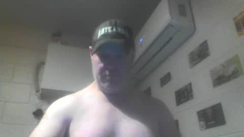 Snapshot of kiwiguy19773 chatting on July 2026 07:03:01 AM kiwiguy19773 online show from July 2026 07:03:01 AM