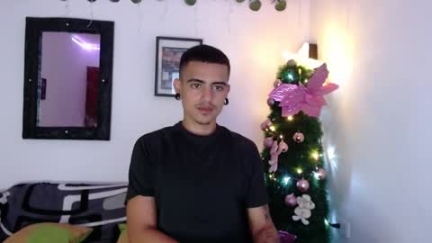 kizame___ online show from December 2025 09:42:01 PM