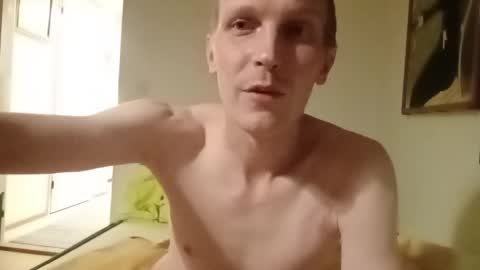 Erik online show from October 2025 06:40:01 PM