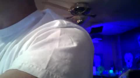 MrKleeen online show from October 2025 06:42:02 AM