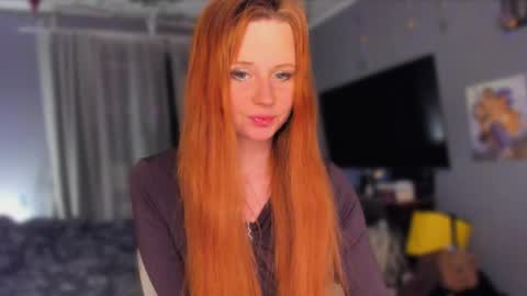 Snapshot of klementinagirl chatting on May 2026 08:37:01 PM Klementinafanslyklementina6661 online show from May 2026 08:37:01 PM