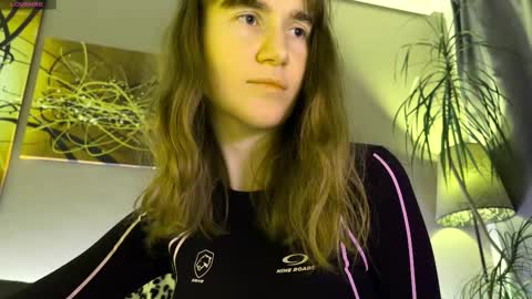 Kleya online show from December 2025 10:17:02 PM