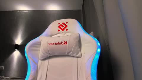 Klin online show from October 2025 11:31:02 PM