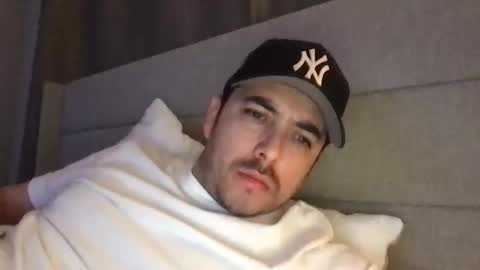 Snapshot of kling12034 chatting on March 2026 07:27:01 AM kling12034 online show from March 2026 07:27:01 AM