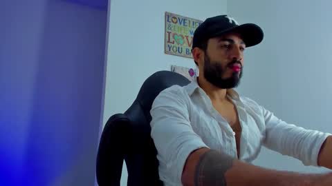 klinsmannwalton online show from November 2025 10:38:02 AM