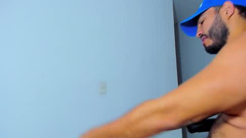 Snapshot of klinsmannwalton chatting on February 2026 11:24:01 AM klinsmannwalton online show from February 2026 11:24:01 AM