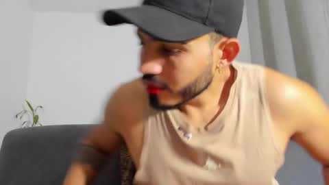 Snapshot of klinsmannwalton chatting on February 2026 10:02:01 AM klinsmannwalton online show from February 2026 10:02:01 AM