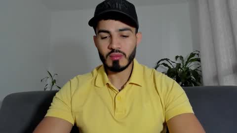 Snapshot of klinsmannwalton chatting on February 2026 11:32:01 AM klinsmannwalton online show from February 2026 11:32:01 AM