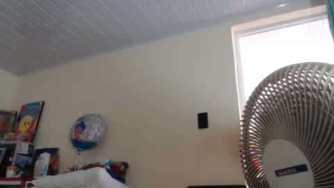 Kloe online show from October 2025 06:46:02 PM