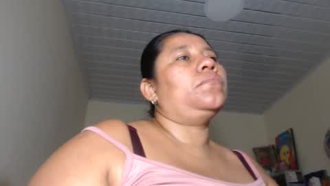 Kloe online show from October 2025 10:12:01 PM