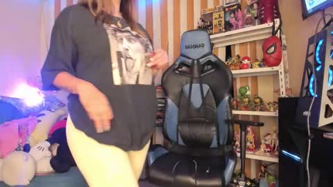 Snapshot of kloelamaravilla18 chatting on December 2025 02:31:02 AM kloelamaravilla18 online show from December 2025 02:31:02 AM