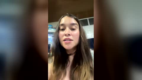 Snapshot of kloelamaravilla18 chatting on March 2026 04:07:01 AM kloelamaravilla18 online show from March 2026 04:07:01 AM