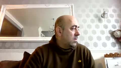 knickerwhipper online show from February 2026 10:52:02 AM