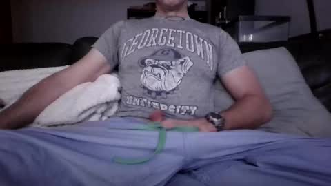 Knight3975 online show from November 2025 05:18:01 AM