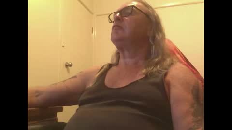 Snapshot of knobout chatting on February 2026 08:54:01 AM knobout online show from February 2026 08:54:01 AM