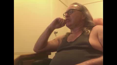 Snapshot of knobout chatting on February 2026 10:36:01 AM knobout online show from February 2026 10:36:01 AM