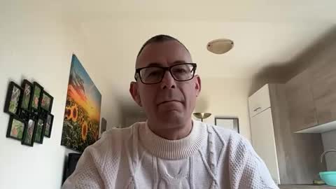 knusperhase1 online show from April 2026 12:33:01 PM